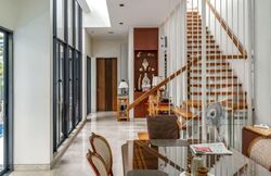 Mountbatten Road (D14), Detached #554587081